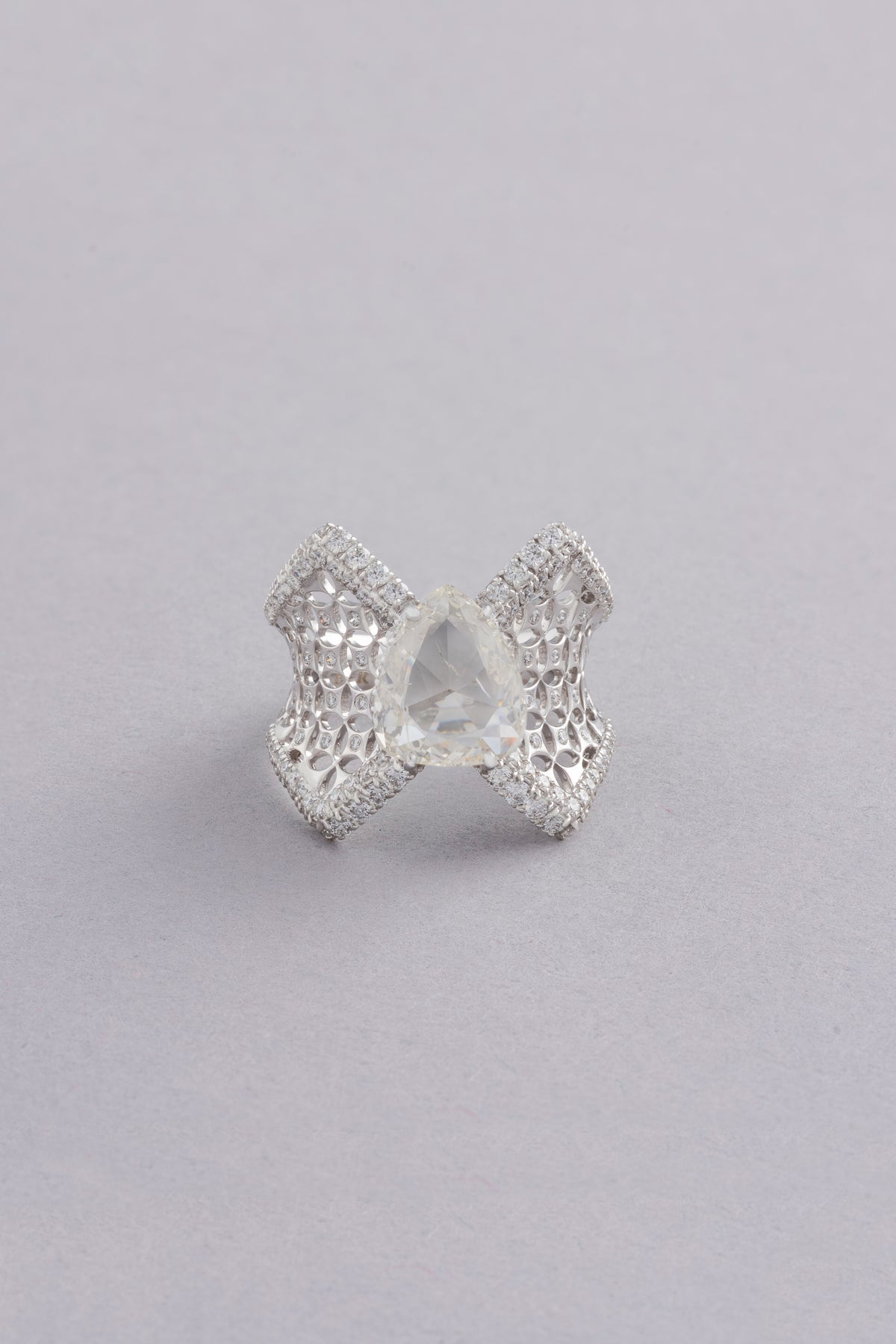 Bow Ring, White Gold, Rose-cut Diamonds