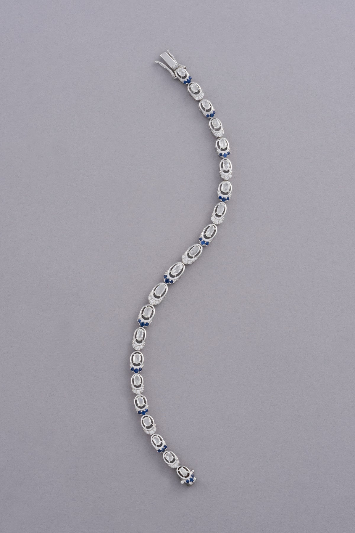 LINK Oval Bracelet, White Gold, Rose-cut Diamonds and Blue Sapphires