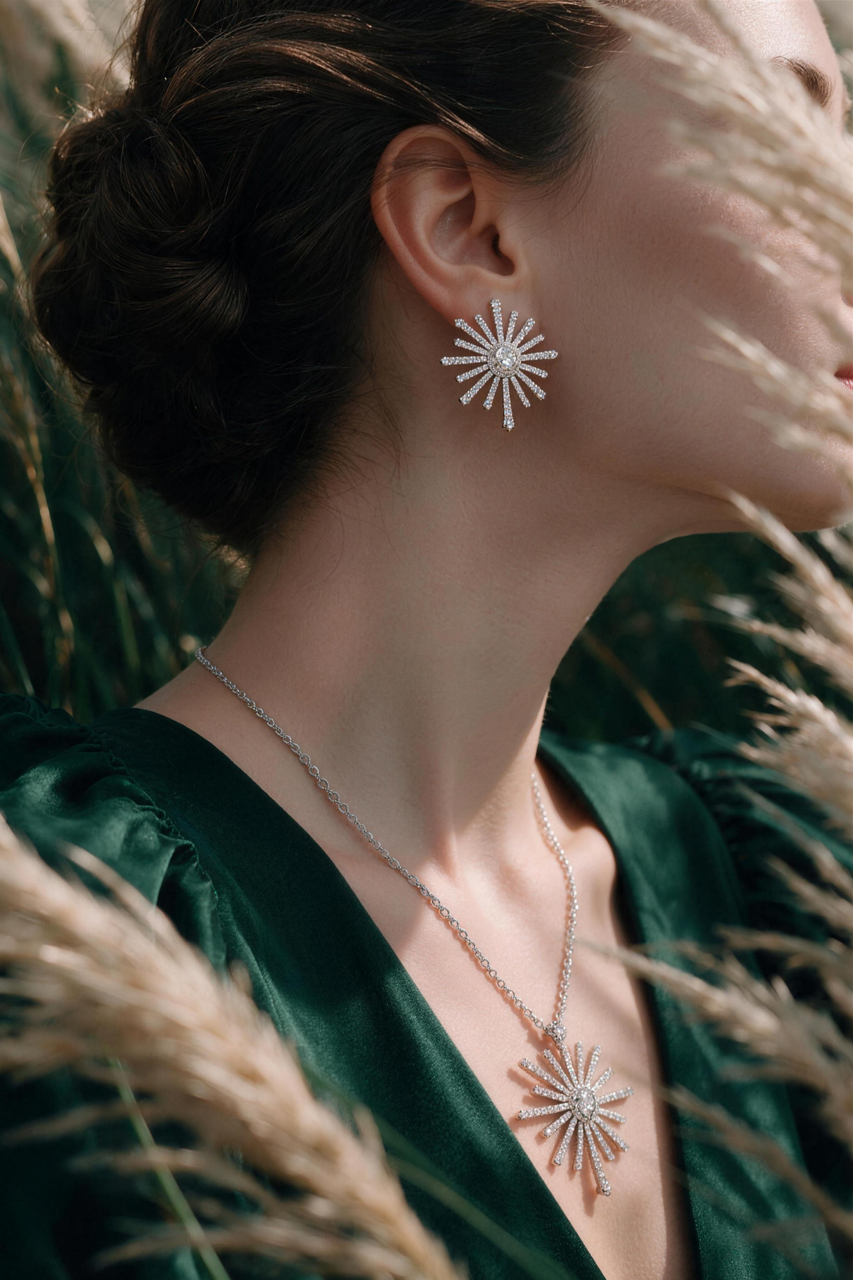 CROWN Radiant Necklace, White Gold, Rose-cut Diamonds