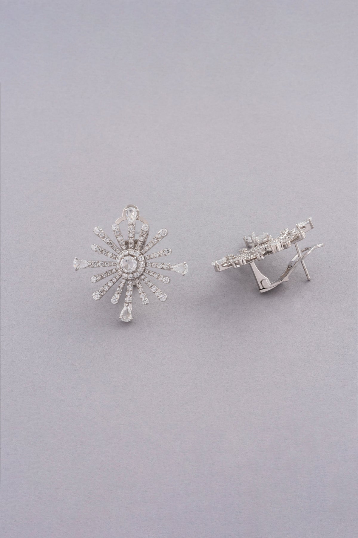 CROWN Radiant Earrings, White Gold, Rose-cut Diamonds