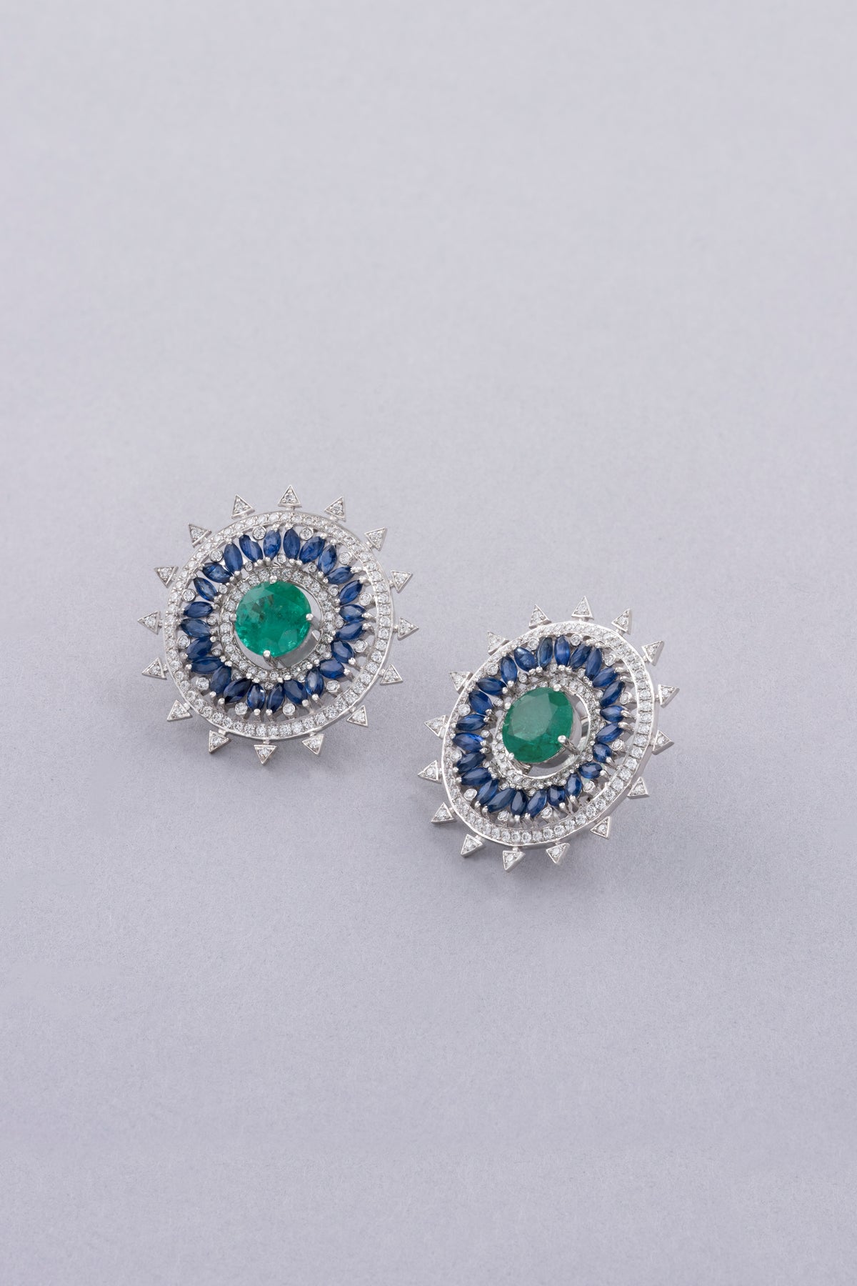NOVA Constellation Earrings, White Gold, Brilliant-cut Diamonds and Emeralds