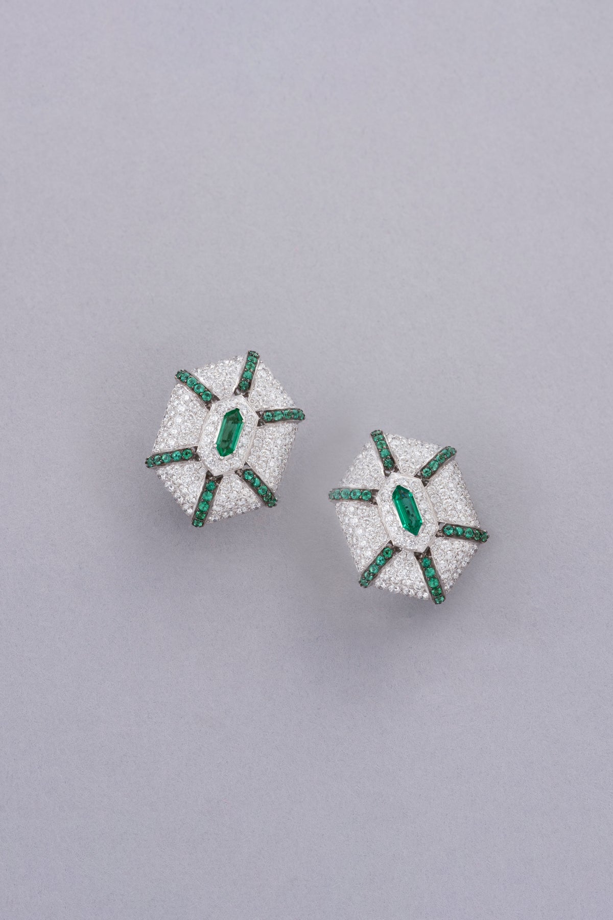 LINK Hexagon Earrings, White Gold, Brilliant-cut Diamonds and Emeralds
