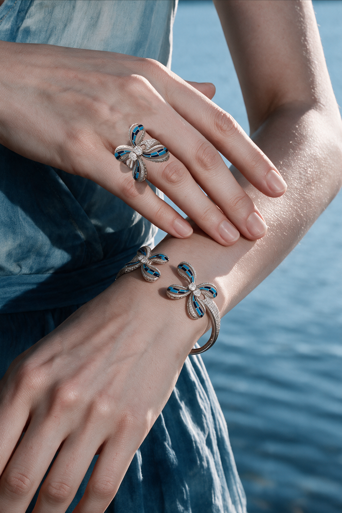 FLUTTER Butterfly Cascade Ring, White Gold, Rose-cut Diamonds and Ceramic Enamel