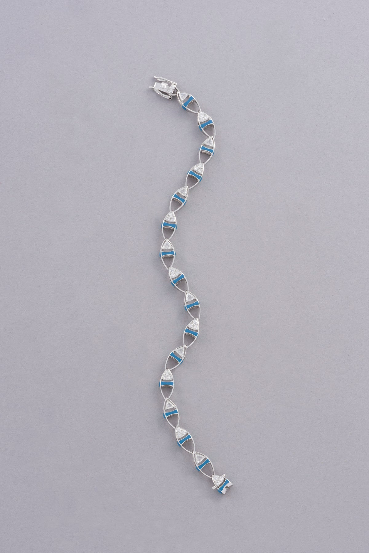 DEW Lagoon Bracelet, White Gold, Rose-cut Diamonds and Ceramic Enamel