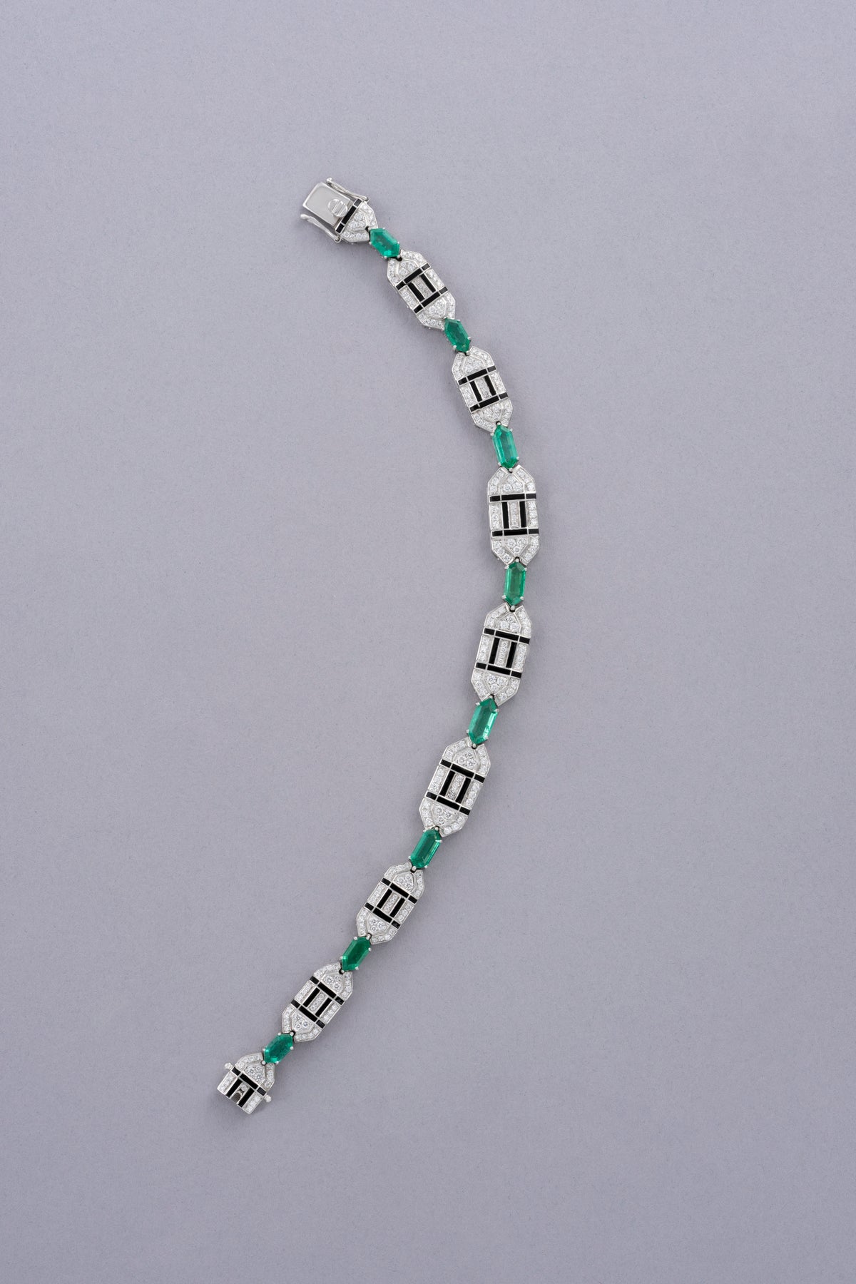 LINK Hexagon Bracelet, White Gold, Brilliant-cut Diamonds and Emeralds