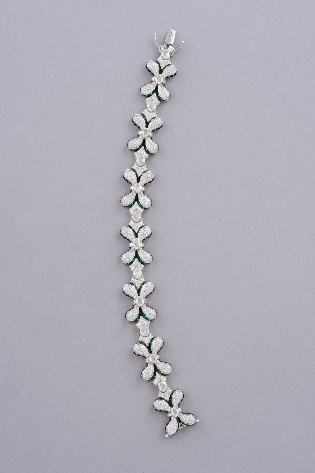 FLUTTER Petal Bracelet, White Gold, Rose-cut Diamonds and Ceramic Enamel