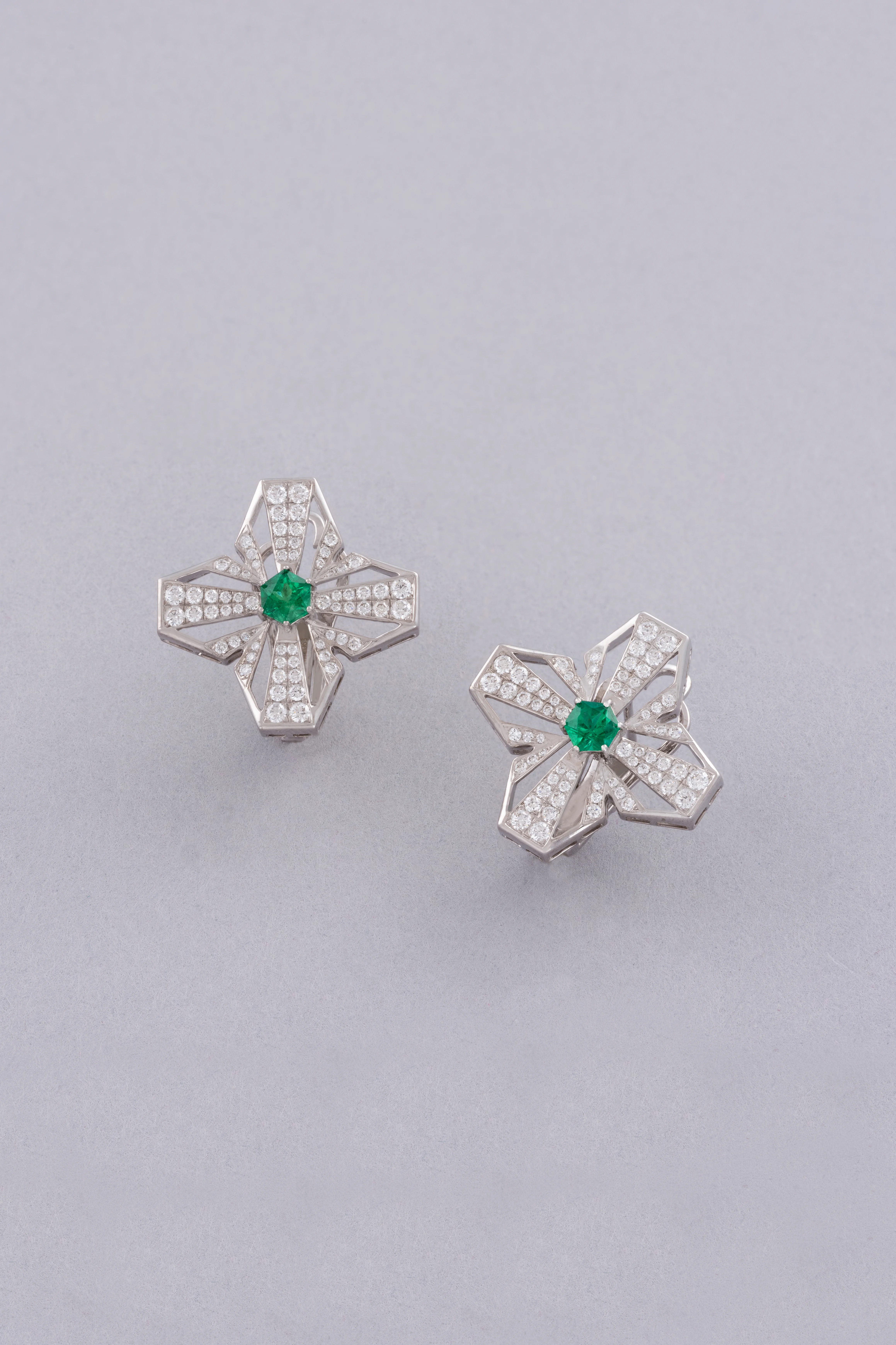 MEIR Hexa earrings