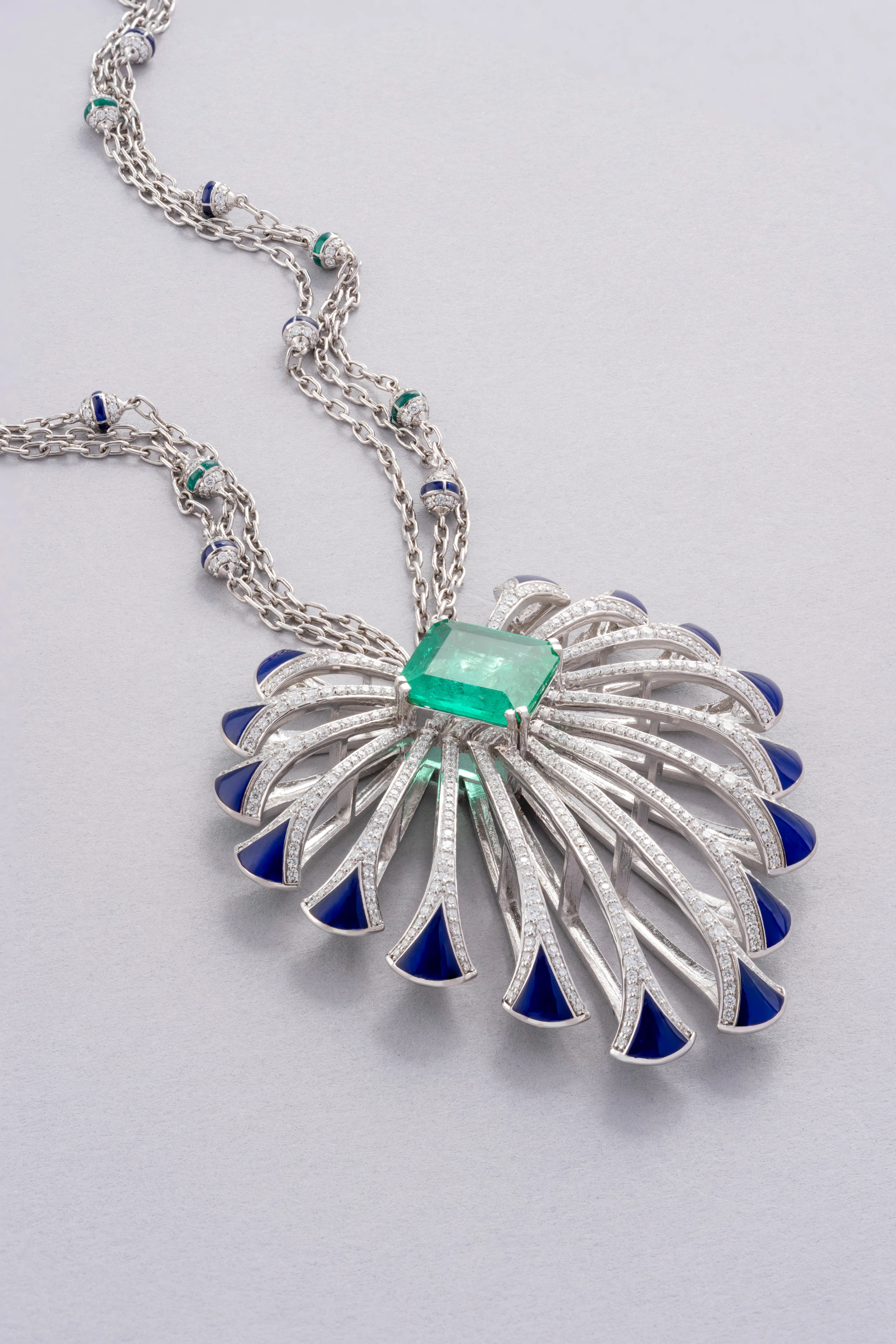MEIR Plume necklace